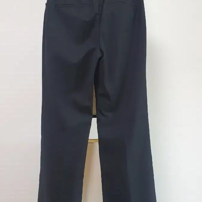 [BUNJANG] Frontrow Black Straight Fit Women&