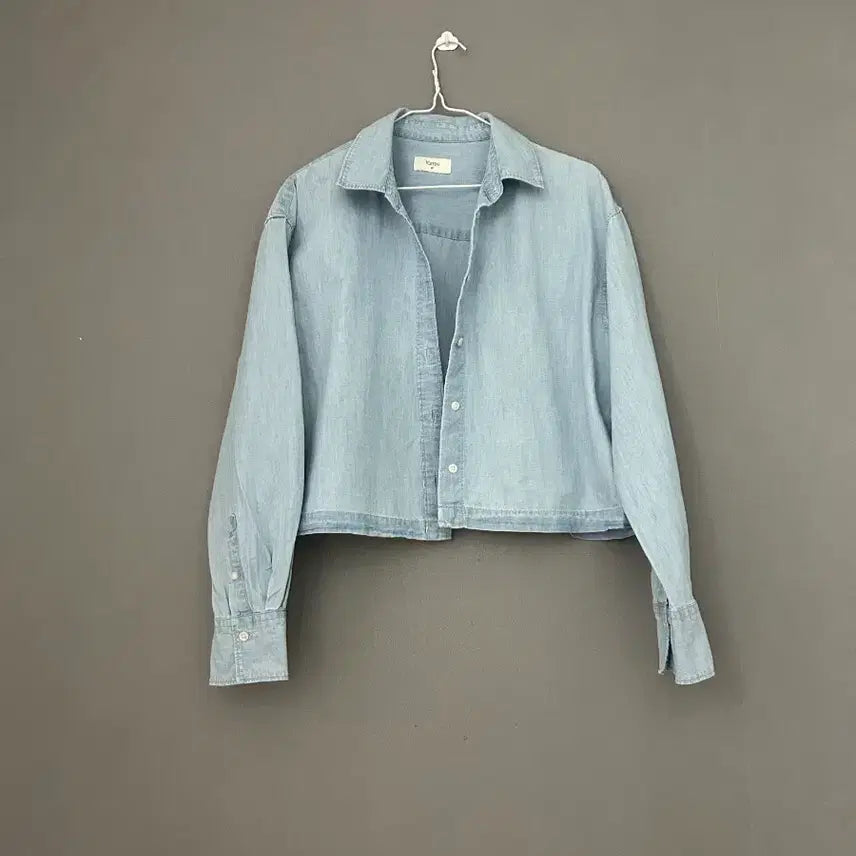 [BUNJANG] Denim Crop Shirt / 연청 데님 크롭 셔츠