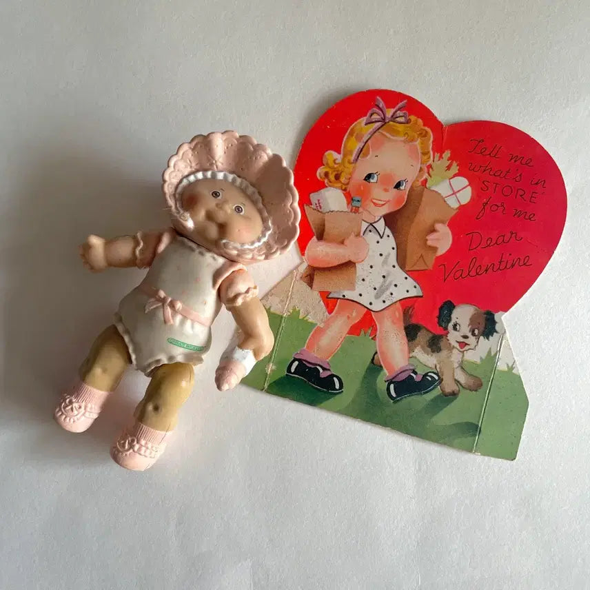 [BUNJANG] 1984s Beige Bonnet Cabbage Patch Kid Figure / 1984s/레어한 베이지컬러 보넷 양배추피규어(rare)
