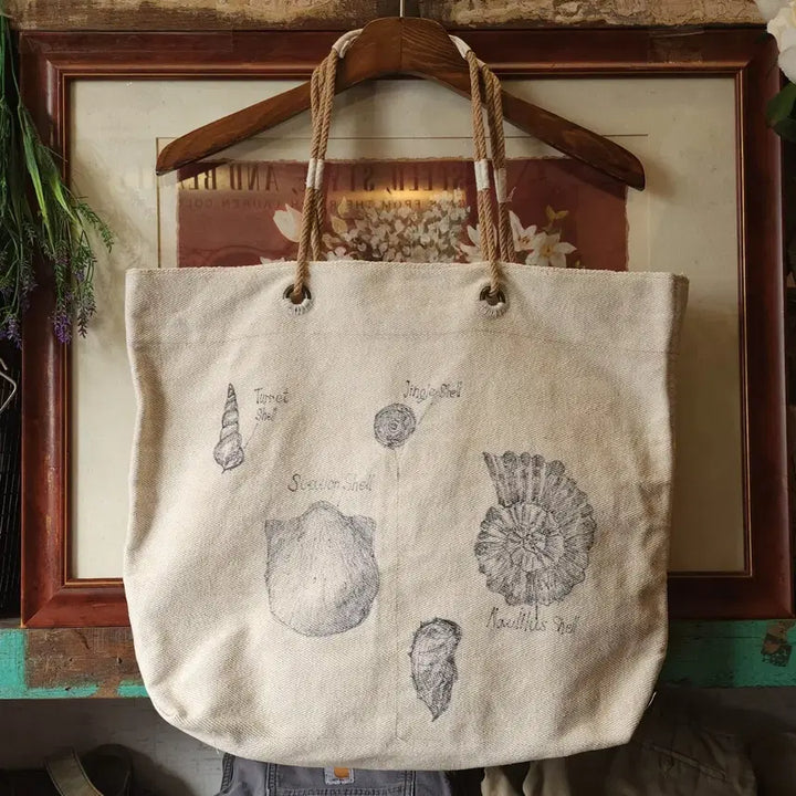 [BUNJANG] Hand-Drawn Shell Tote Bag / 핸드 드로잉 캔버스 토트백 빈티지 더플백 리메이크 화이트 쉘
