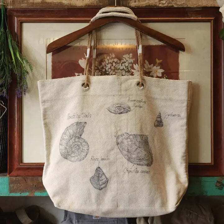 [BUNJANG] Hand-Drawn Shell Tote Bag / 핸드 드로잉 캔버스 토트백 빈티지 더플백 리메이크 화이트 쉘