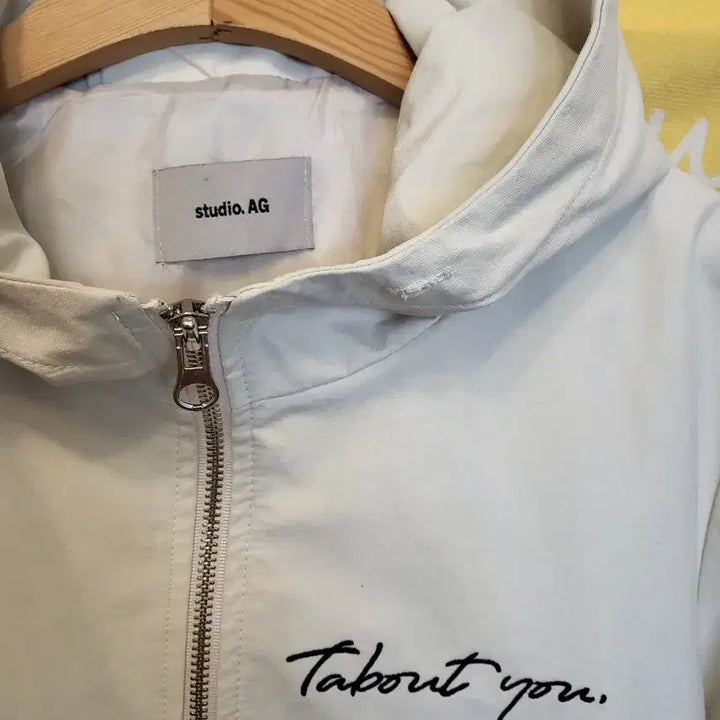 [BUNJANG] studio.AG Hooded Jacket - White / studio.AG 후드 자켓 F
