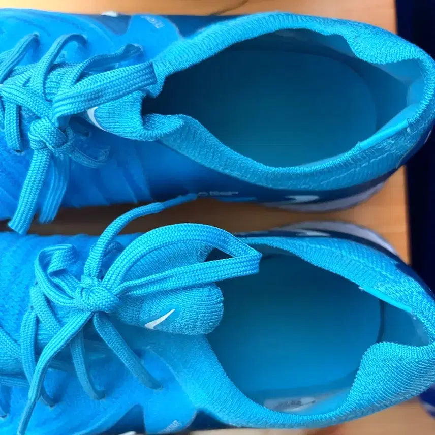 [SOLD OUT] 나이키 팬텀 GX 2 프로 TF 블루 260