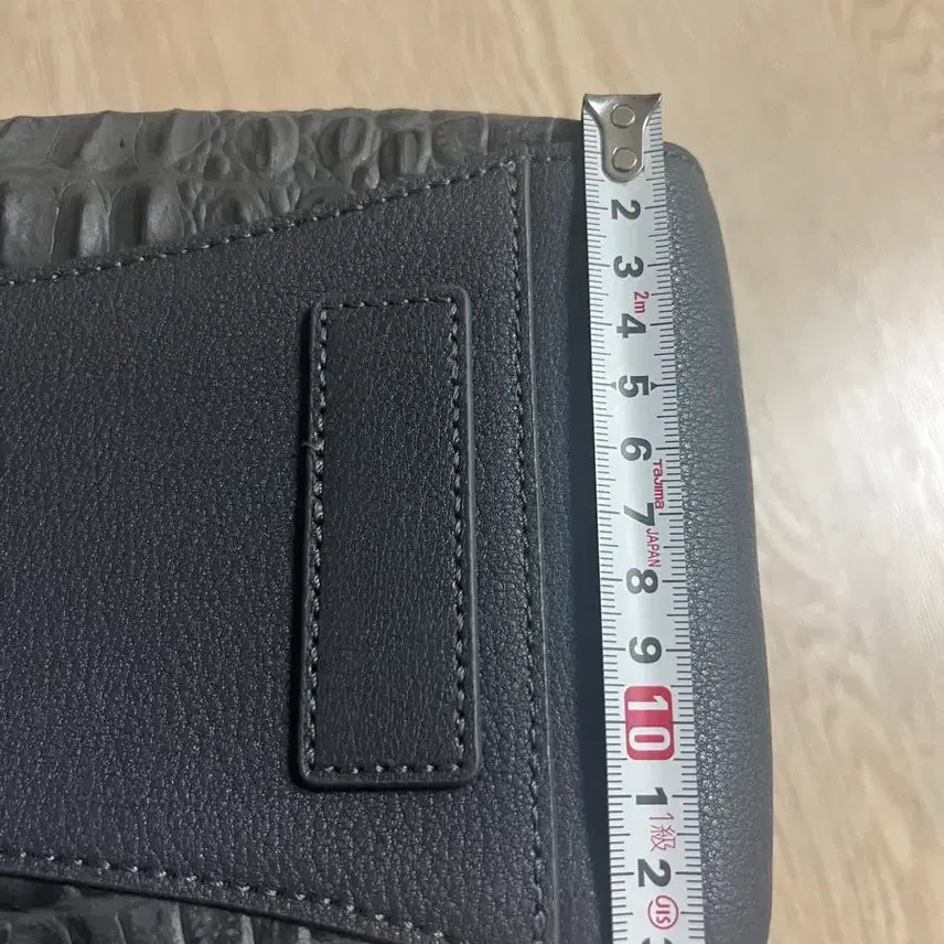 [BUNJANG] Pierre Cardin Leather Handbag / 피에르가르뎅 가방 소가죽