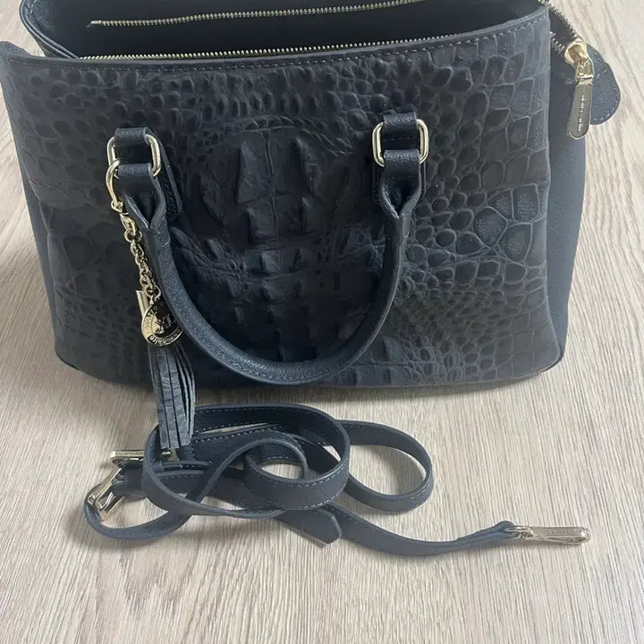 [BUNJANG] Pierre Cardin Leather Handbag / 피에르가르뎅 가방 소가죽