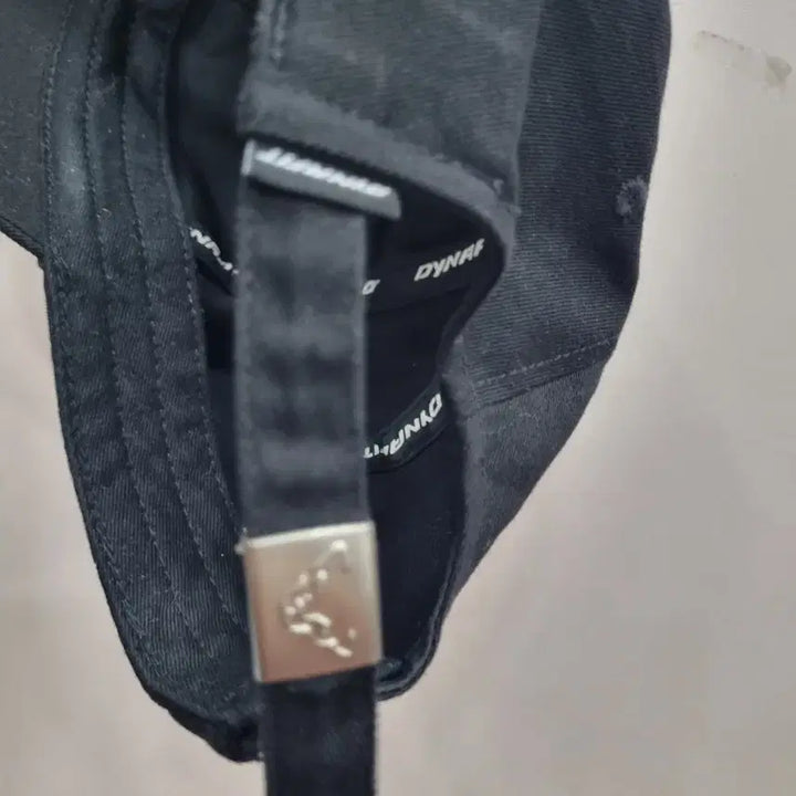 [SOLD OUT] 다이나핏 블랙 볼캡 모자 사이즈 M