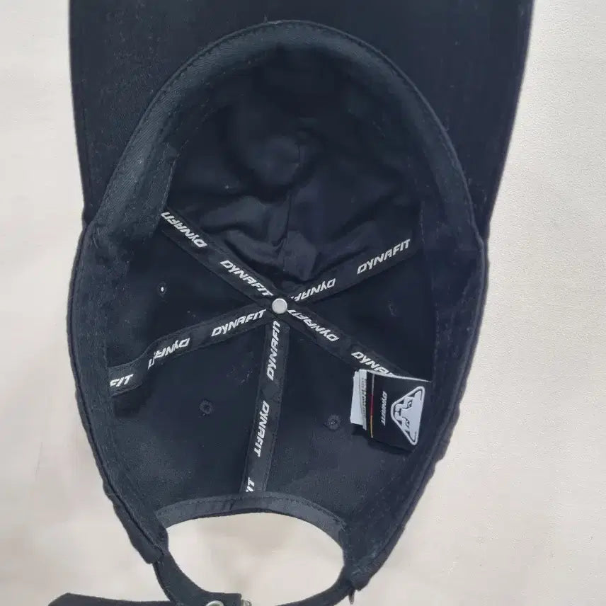 [SOLD OUT] 다이나핏 블랙 볼캡 모자 사이즈 M