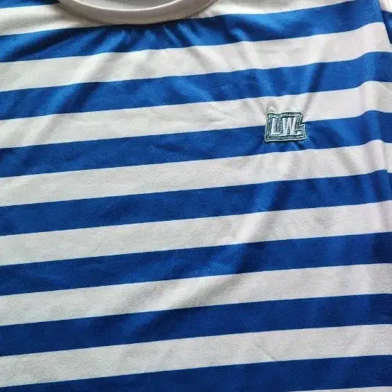 [BUNJANG] CHASE Striped Short Sleeve T-shirt / CHASE 스트라이프 반팔 티셔츠