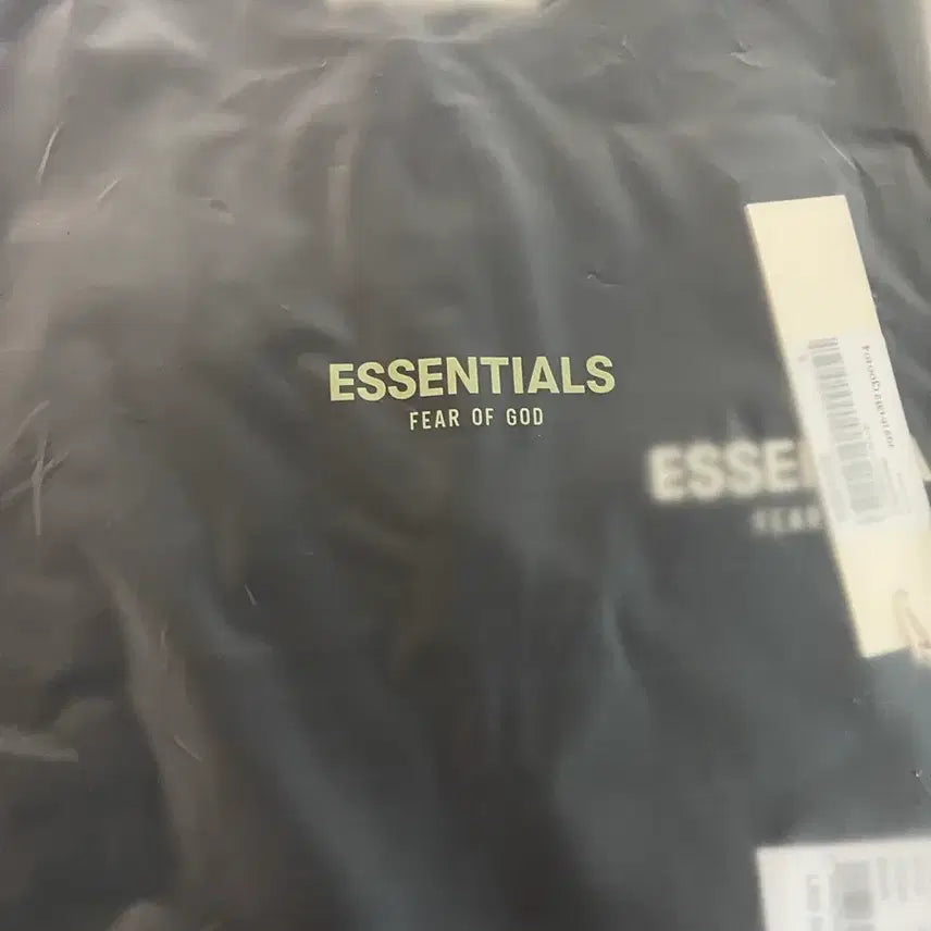 [BUNJANG] Fear of God Essentials 19SS Short Sleeve T-shirt Black / 19SS 피오갓 에센셜 반팔 블랙 M, L사이즈