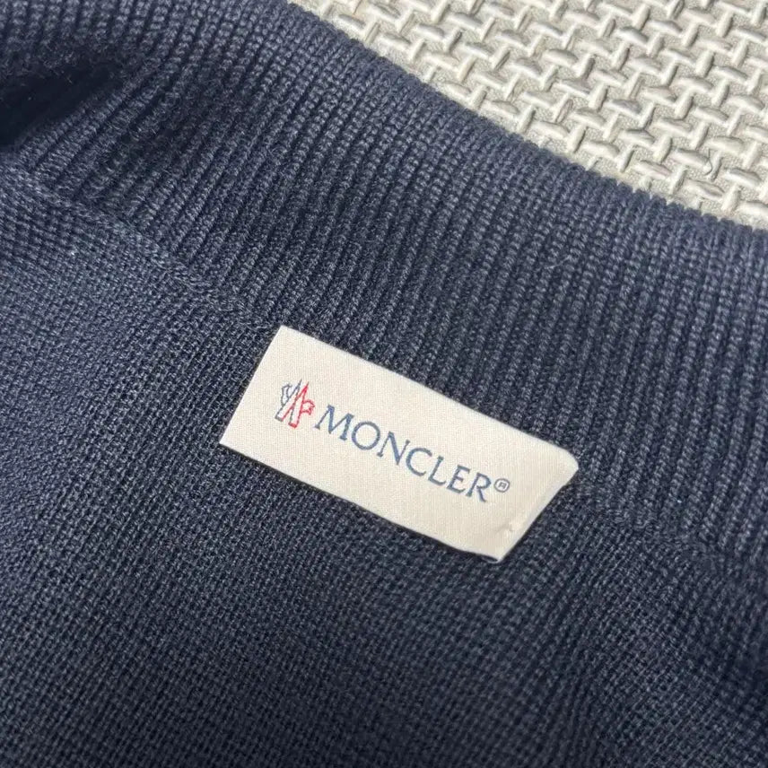 [BUNJANG] Moncler Knit Padded Jacket / 몽클레어 니트패딩