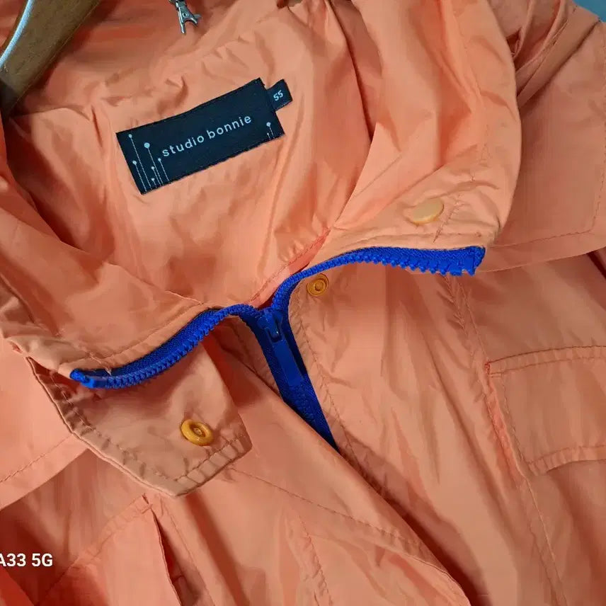 [BUNJANG] Studio Bonnie Prada Orange Hooded Long Outerwear / studio bonnie 프라다소재 오렌지색 후드 롱 아우터