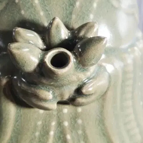 [BUNJANG] Goryeo Celadon Bodhisattva Pure Water Bottle Antique Collectible / 고려청자 보살상 정수병 고려 청자 골동품 고미술품 수집품