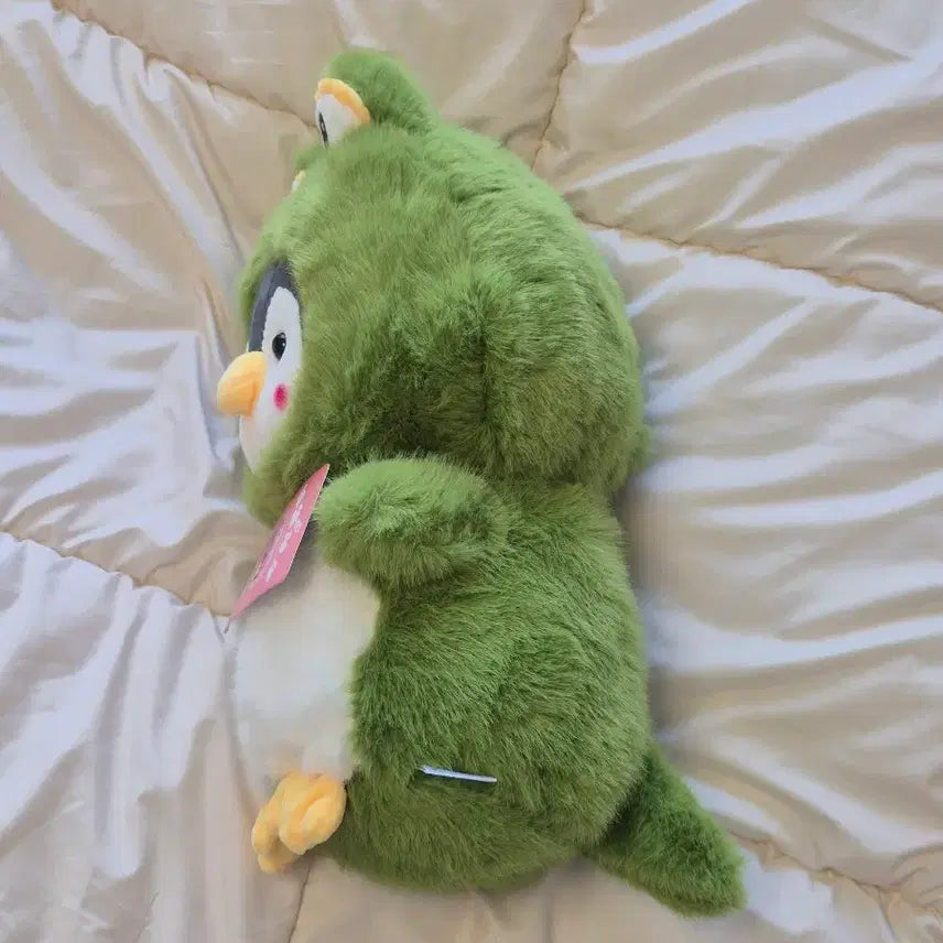 [BUNJANG] Penguin Plush Toy in Dinosaur Pajamas / 공룡잠옷 펭귄봉제인형