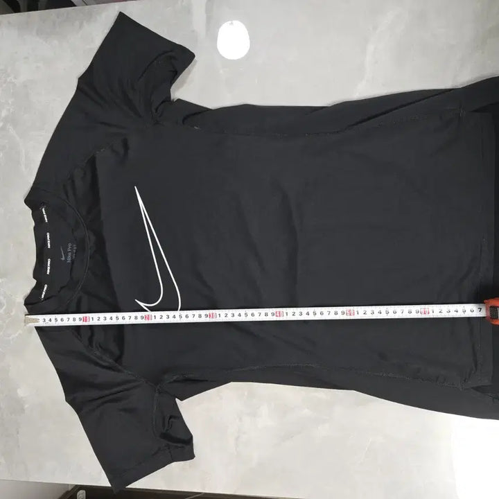 [SOLD OUT] 나이키 드라이핏 반팔 블랙