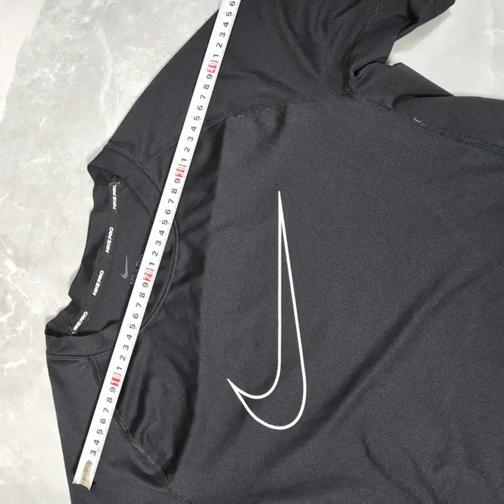 [SOLD OUT] 나이키 드라이핏 반팔 블랙