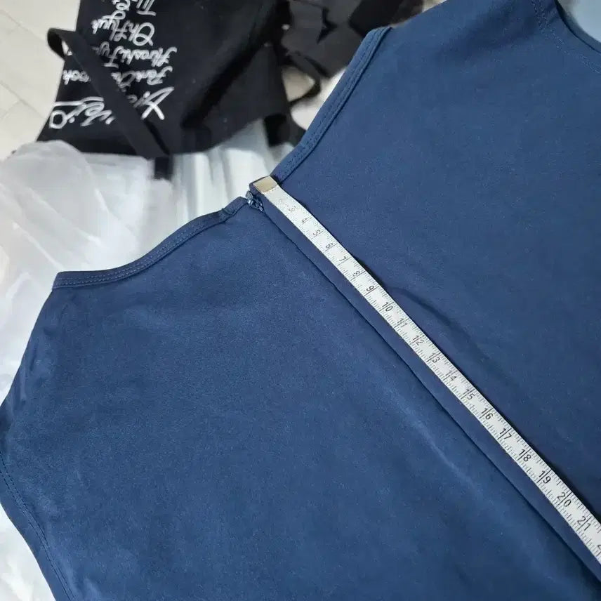 [BUNJANG] Uniqlo Theory Ultra Stretch Sleeveless Jumpsuit / 띠어리 유니클로 L 울트라 스트레치 민소매 점프수트 W-원피스-258