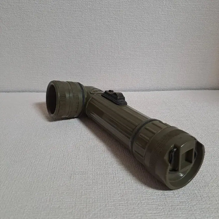 [BUNJANG] Fulton MX-991/U Angle Light Military Flashlight / 미군용품 [ 앵글 라이트 ] 군용렌턴 레트로 희귀수집품 근대사