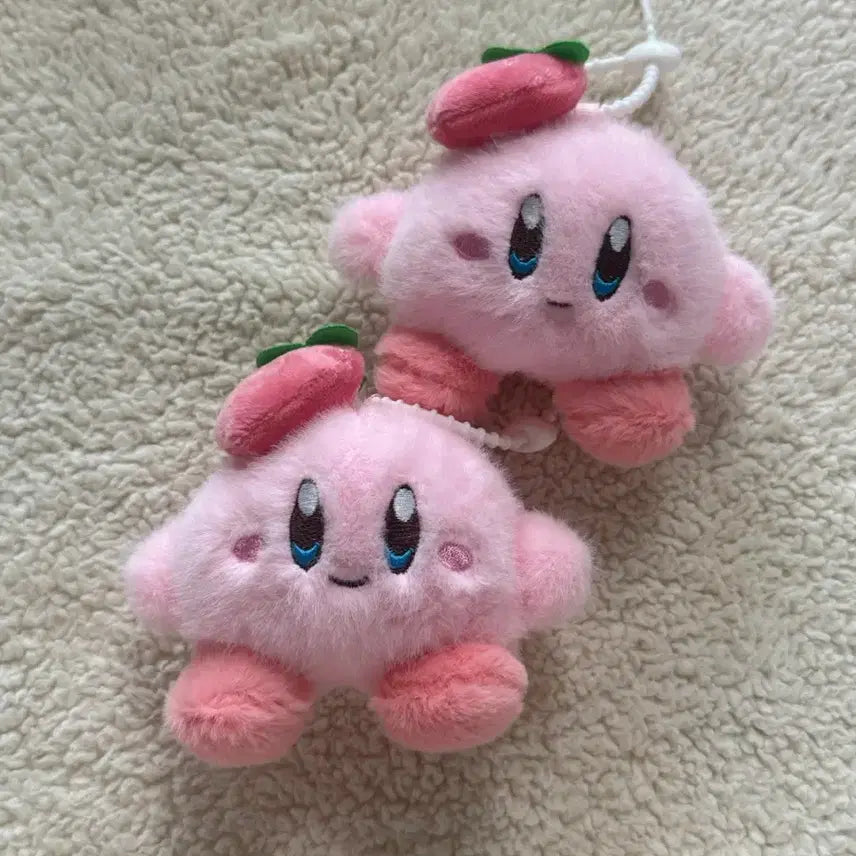 [BUNJANG] Kirby Strawberry Mascot Plushie Keyring / 별의 커비 인형 딸기 마스코트 뽑기 키링 귀여운 인형