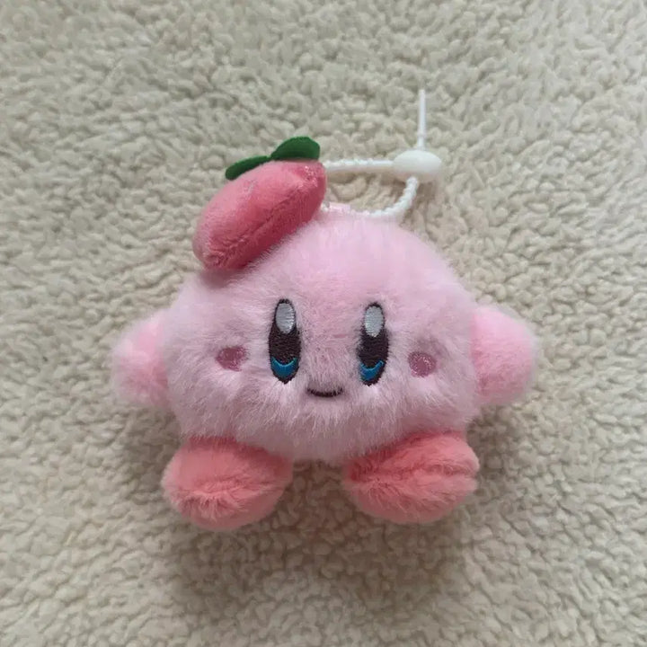 [BUNJANG] Kirby Strawberry Mascot Plushie Keyring / 별의 커비 인형 딸기 마스코트 뽑기 키링 귀여운 인형