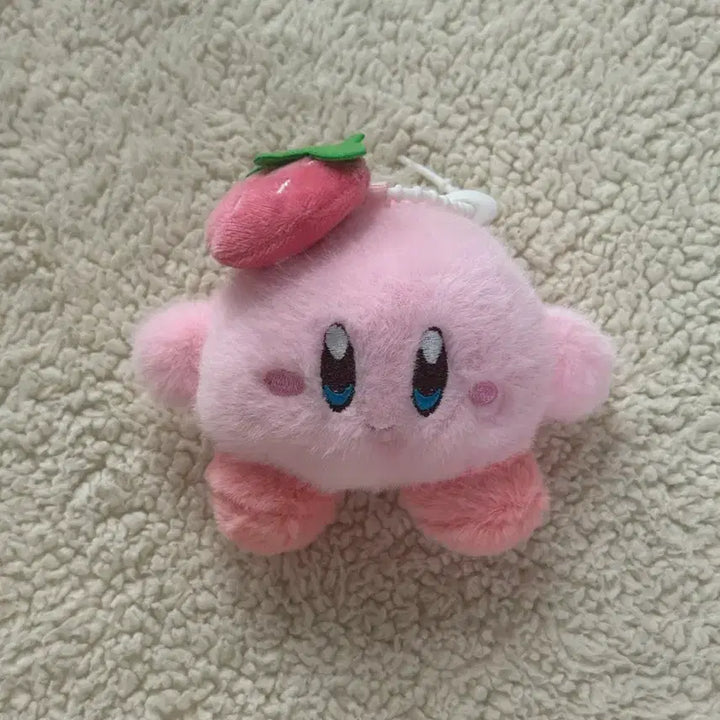 [BUNJANG] Kirby Strawberry Mascot Plushie Keyring / 별의 커비 인형 딸기 마스코트 뽑기 키링 귀여운 인형