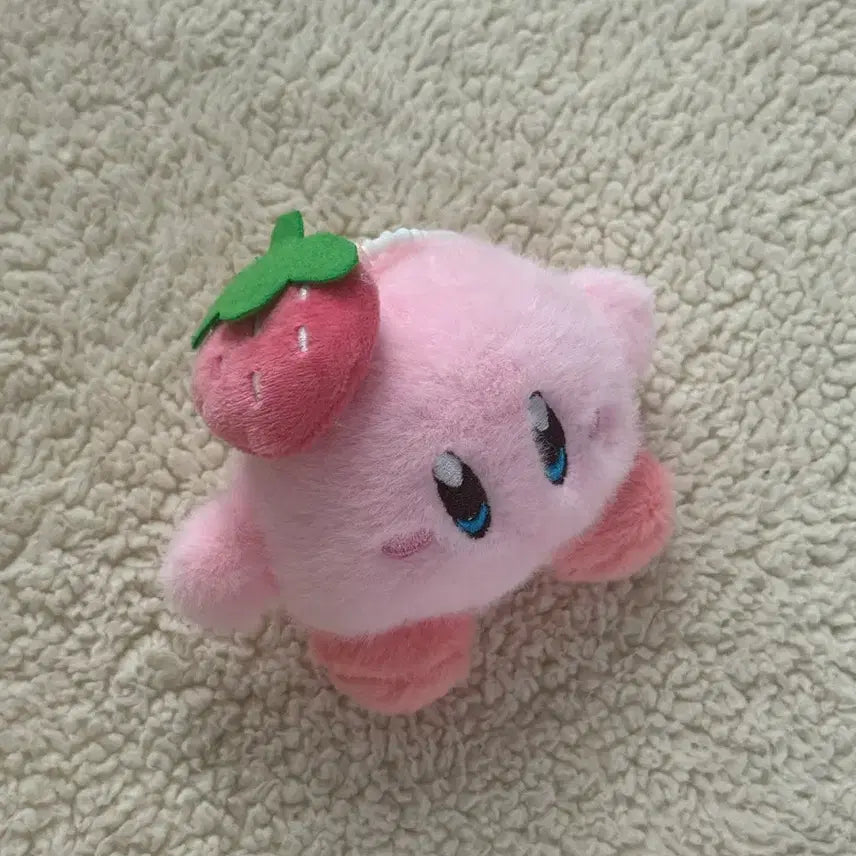 [BUNJANG] Kirby Strawberry Mascot Plushie Keyring / 별의 커비 인형 딸기 마스코트 뽑기 키링 귀여운 인형
