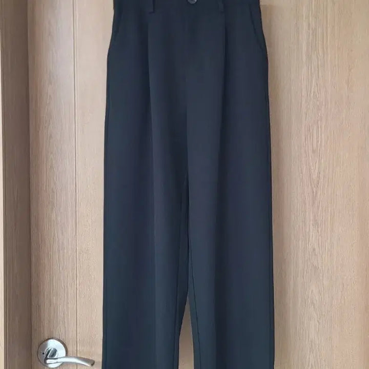 [BUNJANG] Black Wide Pleated Slacks Women&