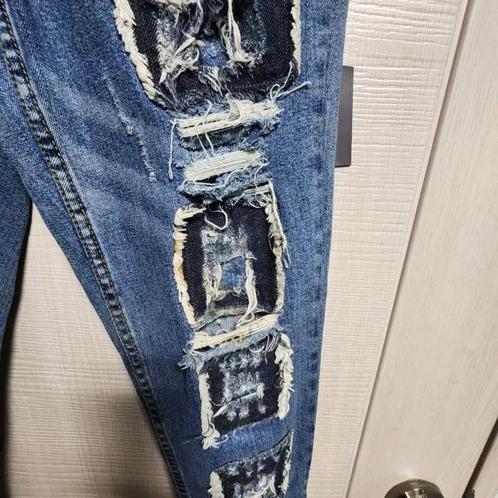 [BUNJANG] Cheap Monday Crack Patch Punk Skinny Jeans / 칩먼데이 크랙 패치 펑크 스키니진 (28x32)