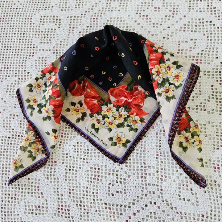 [BUNJANG] Designer Floral Handkerchief Bundle Set / 디자이너 플라워 손수건 3장 일괄