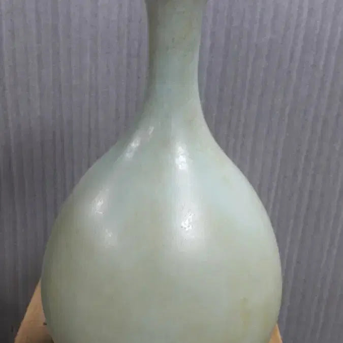 [BUNJANG] Song Dynasty Celadon Prunus Vase Antique / 송 여요 각매화문 옥호춘병 중국도자기 골동품 미술품 수집품