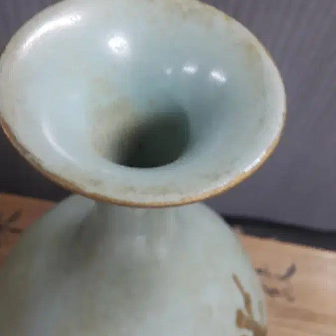 [BUNJANG] Song Dynasty Celadon Prunus Vase Antique / 송 여요 각매화문 옥호춘병 중국도자기 골동품 미술품 수집품
