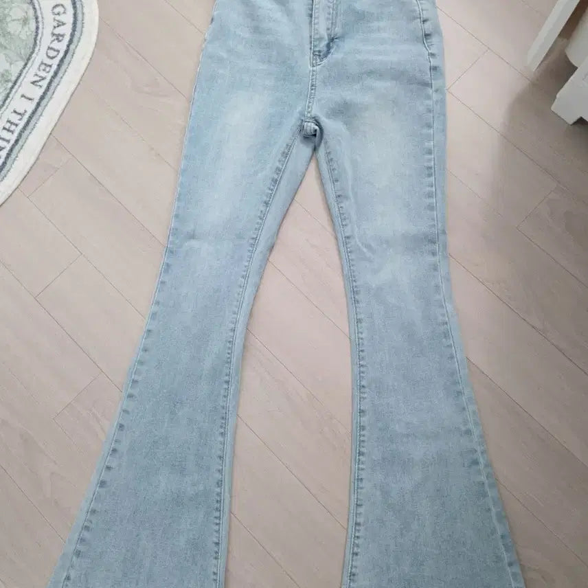 [BUNJANG] Bootcut Jeans / 부츠컷