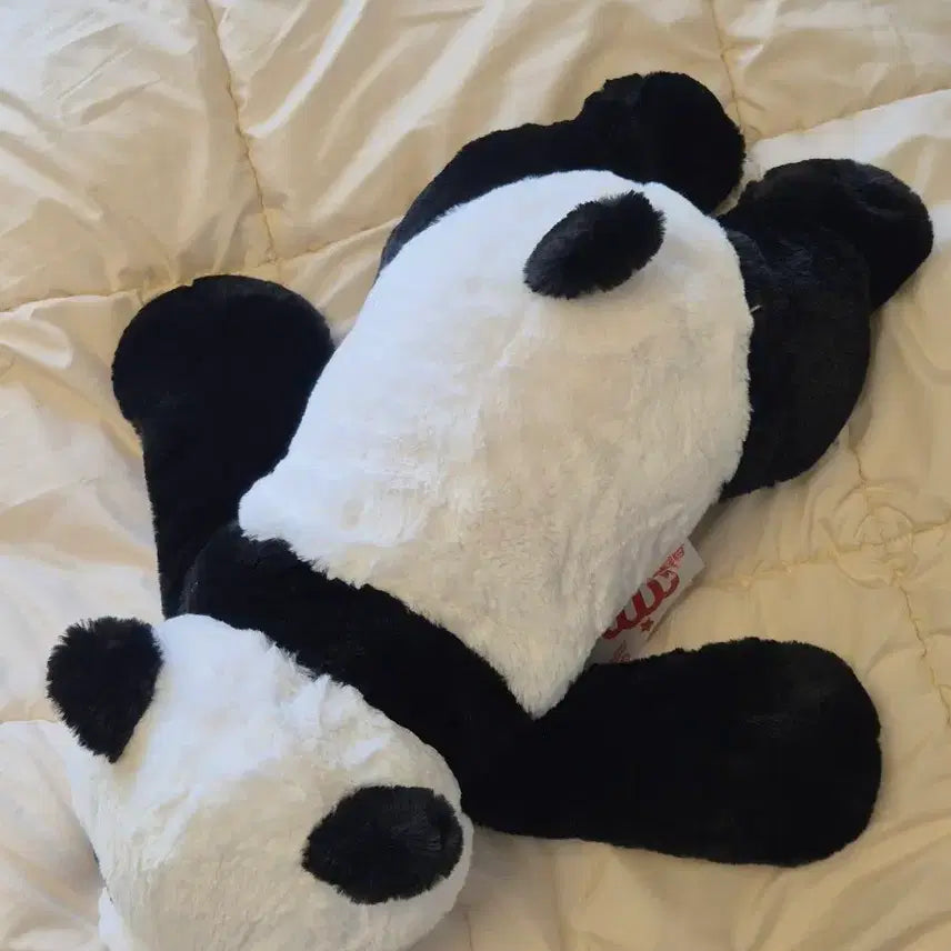 [BUNJANG] Embrace Me Panda Plush Doll / 안아줘 팬더봉제인형