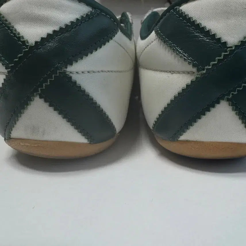 [BUNJANG] Adidas Tokyo - White/Green Sneakers / 아디다스 도쿄-화이트:그린