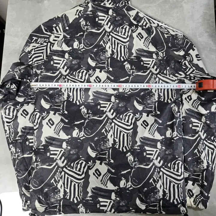 [SOLD OUT] 아디다스 리버시블 패턴 집업 바람막이 자켓 095 양면