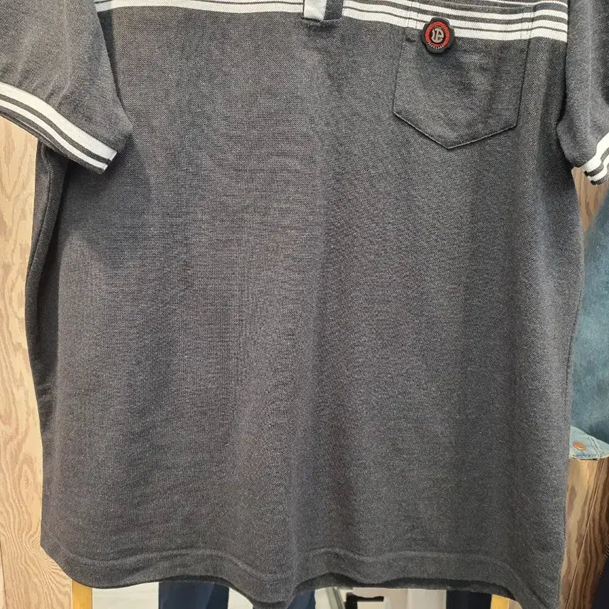 [SOLD OUT] [105] 파크랜드 정품 남성 배색 스트라이프 카라티 (상태 양호)