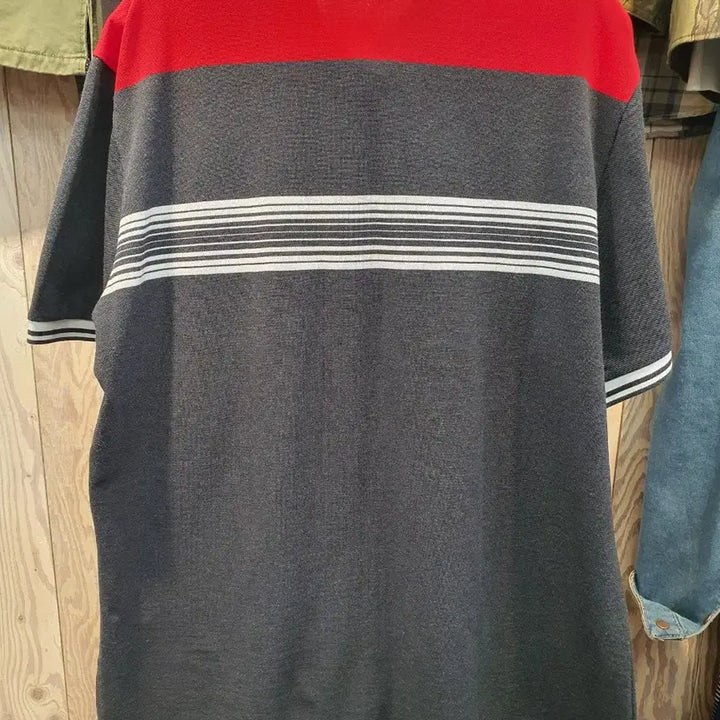 [SOLD OUT] [105] 파크랜드 정품 남성 배색 스트라이프 카라티 (상태 양호)