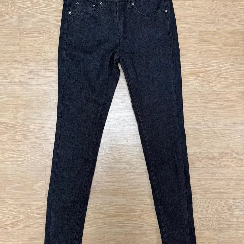 [BUNJANG] Black Denim Skinny Jeans (Size 27) / (미착용) 블랙 데님 스키니 진 (27)