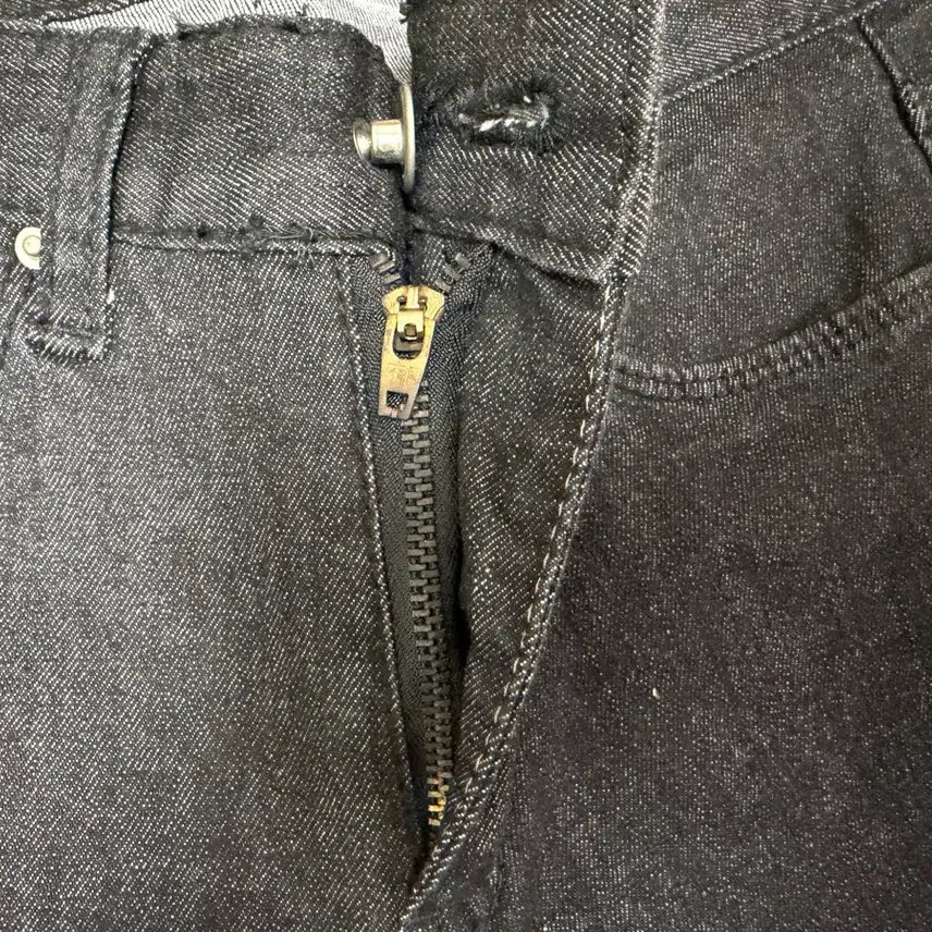 [BUNJANG] Black Denim Skinny Jeans (Size 27) / (미착용) 블랙 데님 스키니 진 (27)