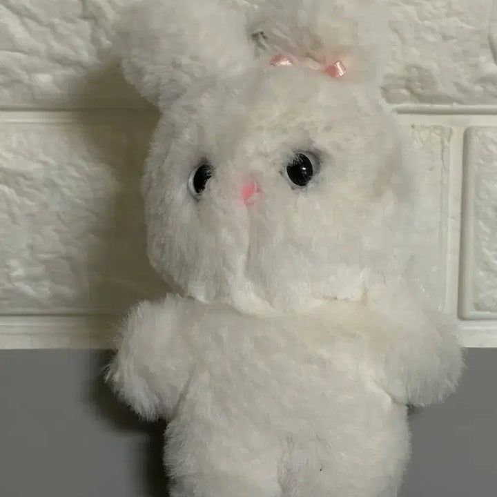 [BUNJANG] MaféA My Fave Archive Milk Rabbit Keychain / 마페아 마이페이브아카이브 밀크 토끼 인형 키링