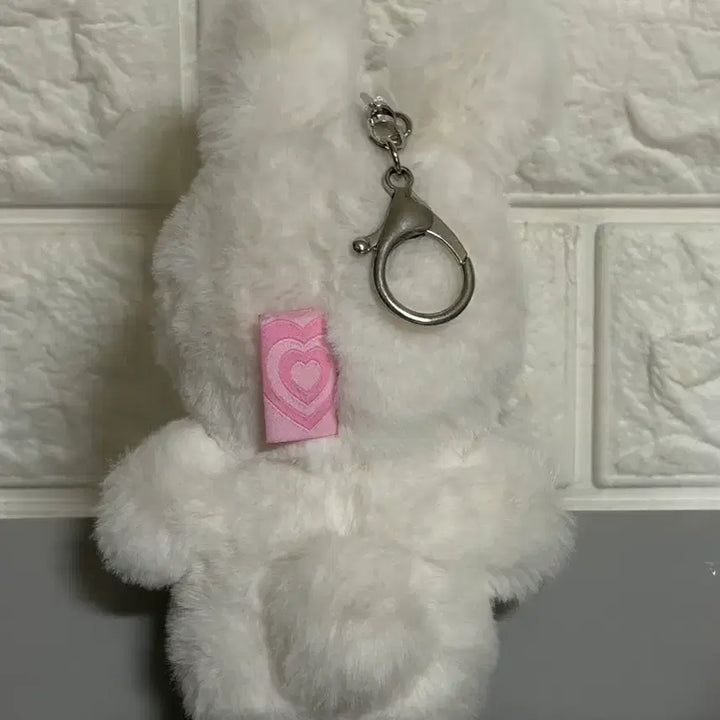 [BUNJANG] MaféA My Fave Archive Milk Rabbit Keychain / 마페아 마이페이브아카이브 밀크 토끼 인형 키링