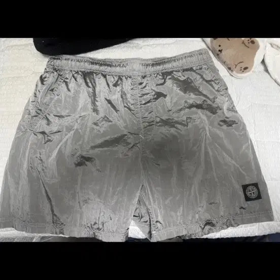 [SOLD OUT] 스톤아일랜드 나일론메탈 반바지 XL
