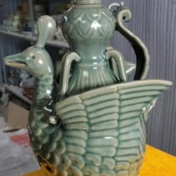 [BUNJANG] Goryeo Celadon Phoenix-Shaped Ewer Porcelain Antique / 고려청자 봉황형 주자 도자기 골동품 고려 청자 수집품 고미술품 주전자