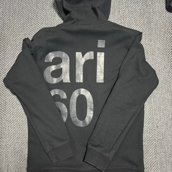 [SOLD OUT] 사파리스팟 후드티 2