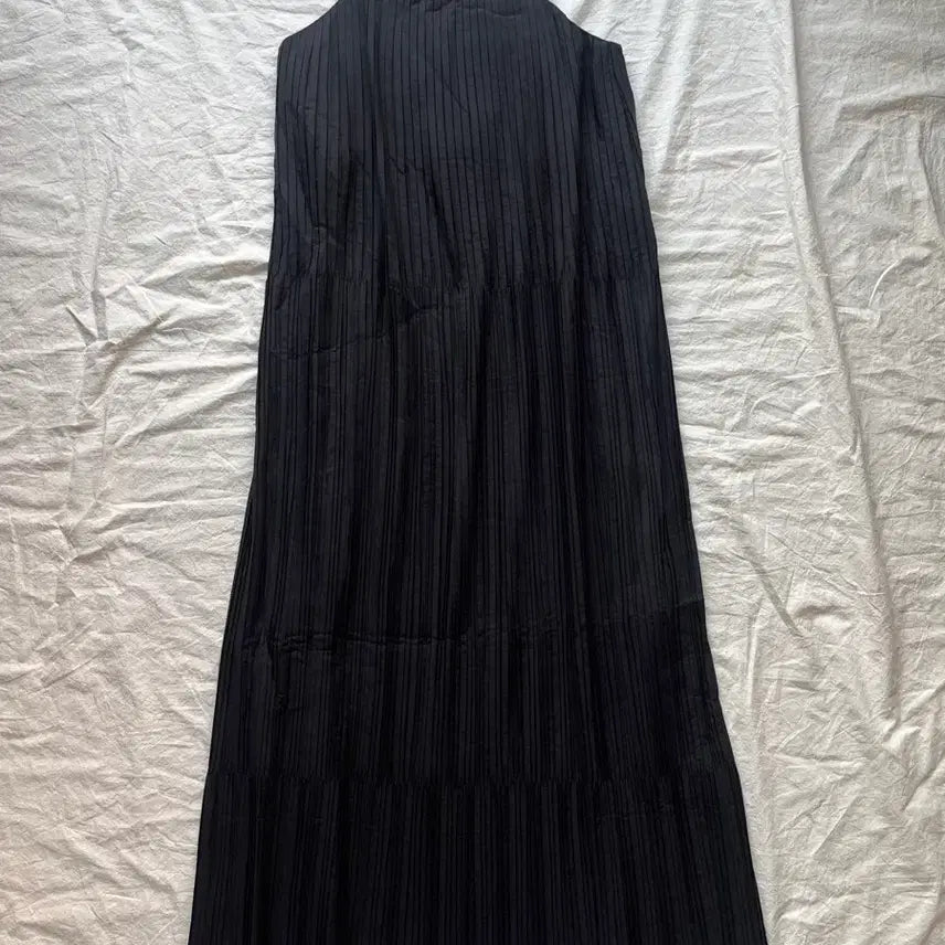 [BUNJANG] COS Black Pleated Long Dress / COS 블랙 플리츠 롱 원피스