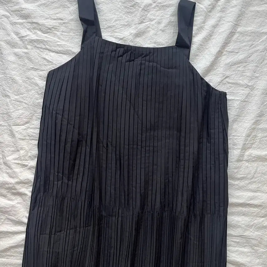 [BUNJANG] COS Black Pleated Long Dress / COS 블랙 플리츠 롱 원피스