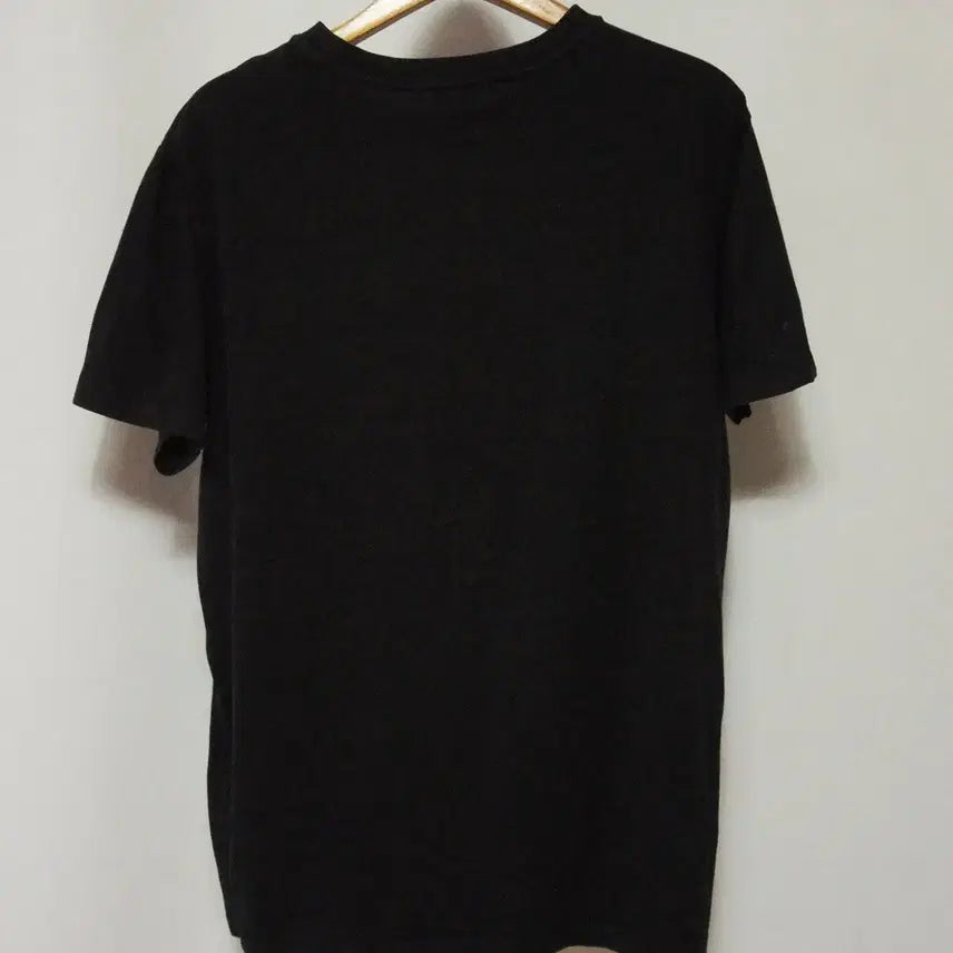 [SOLD OUT] 데상트 블랙 반팔 라운드 티셔츠 남성110