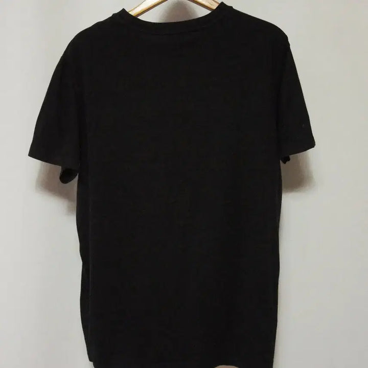 [SOLD OUT] 데상트 블랙 반팔 라운드 티셔츠 남성110