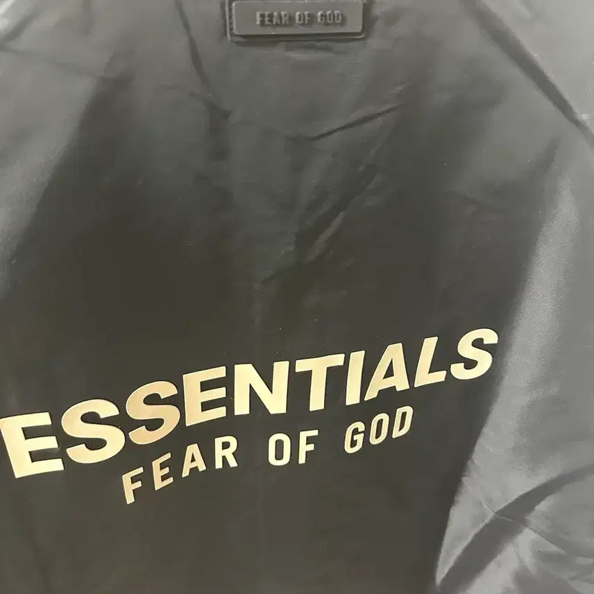 [SOLD OUT] (L) Fear of God 에센셜 코치 자켓 제트 블랙 M 교환