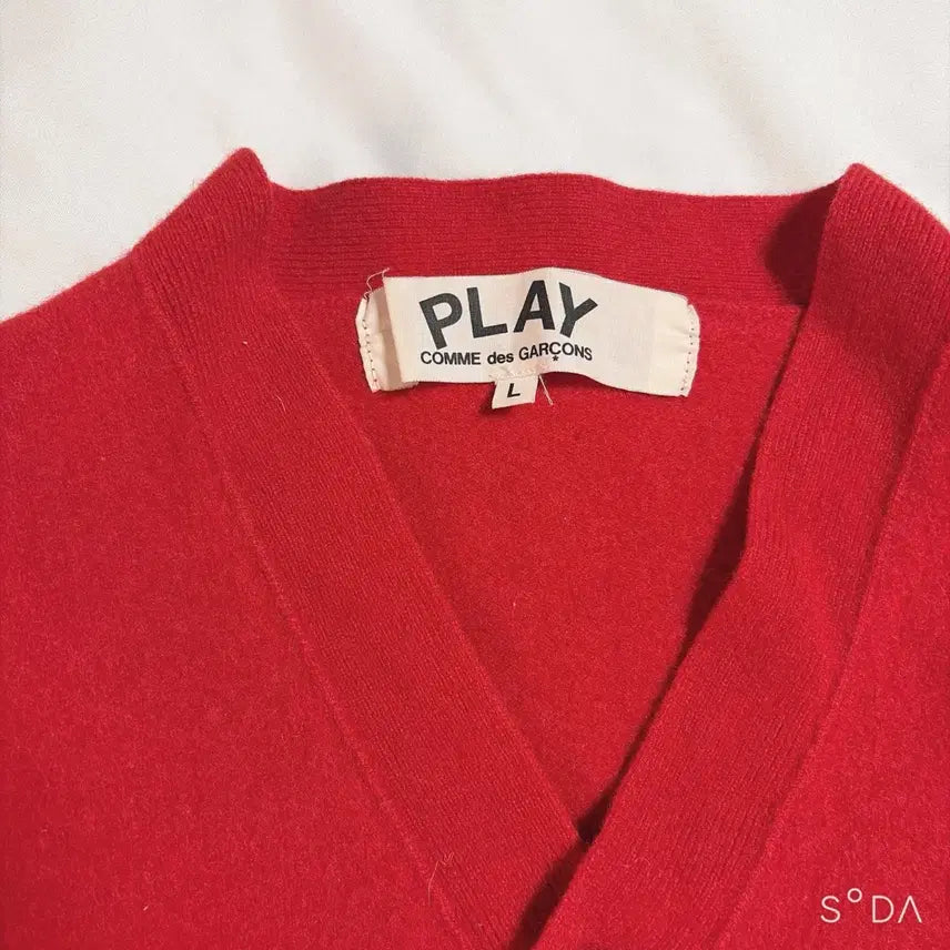 [BUNJANG] Comme des Garcons Red Heart Cardigan L / 꼼데가르송 레드 하트 가디건 L
