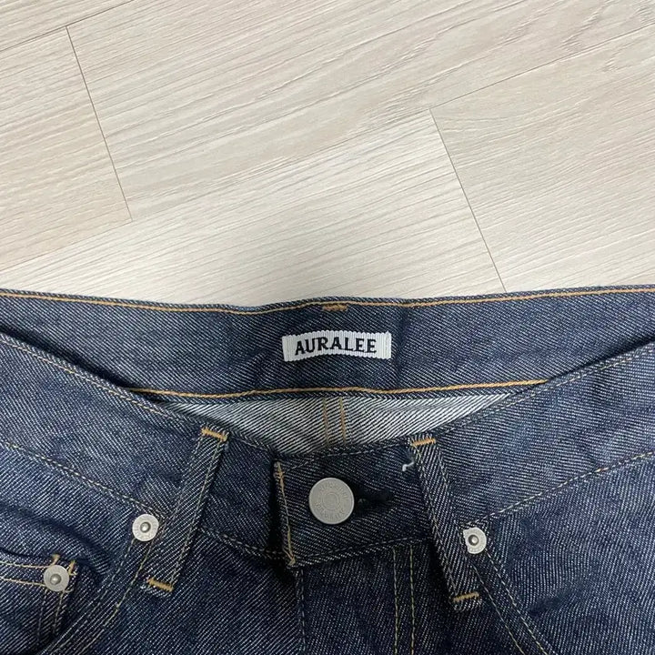 [BUNJANG] Auralee Hard Twist Wide Denim 28 / 오라리 하드트위스트 와이드 데님 28